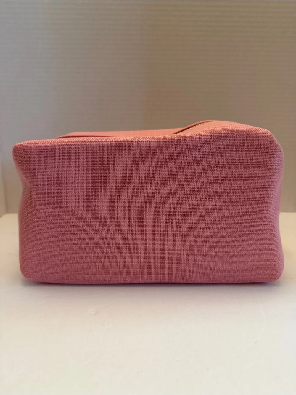 Lancôme Pink Women's Cosmetic Pouch 8.5” x 5.5” x 4” Deep